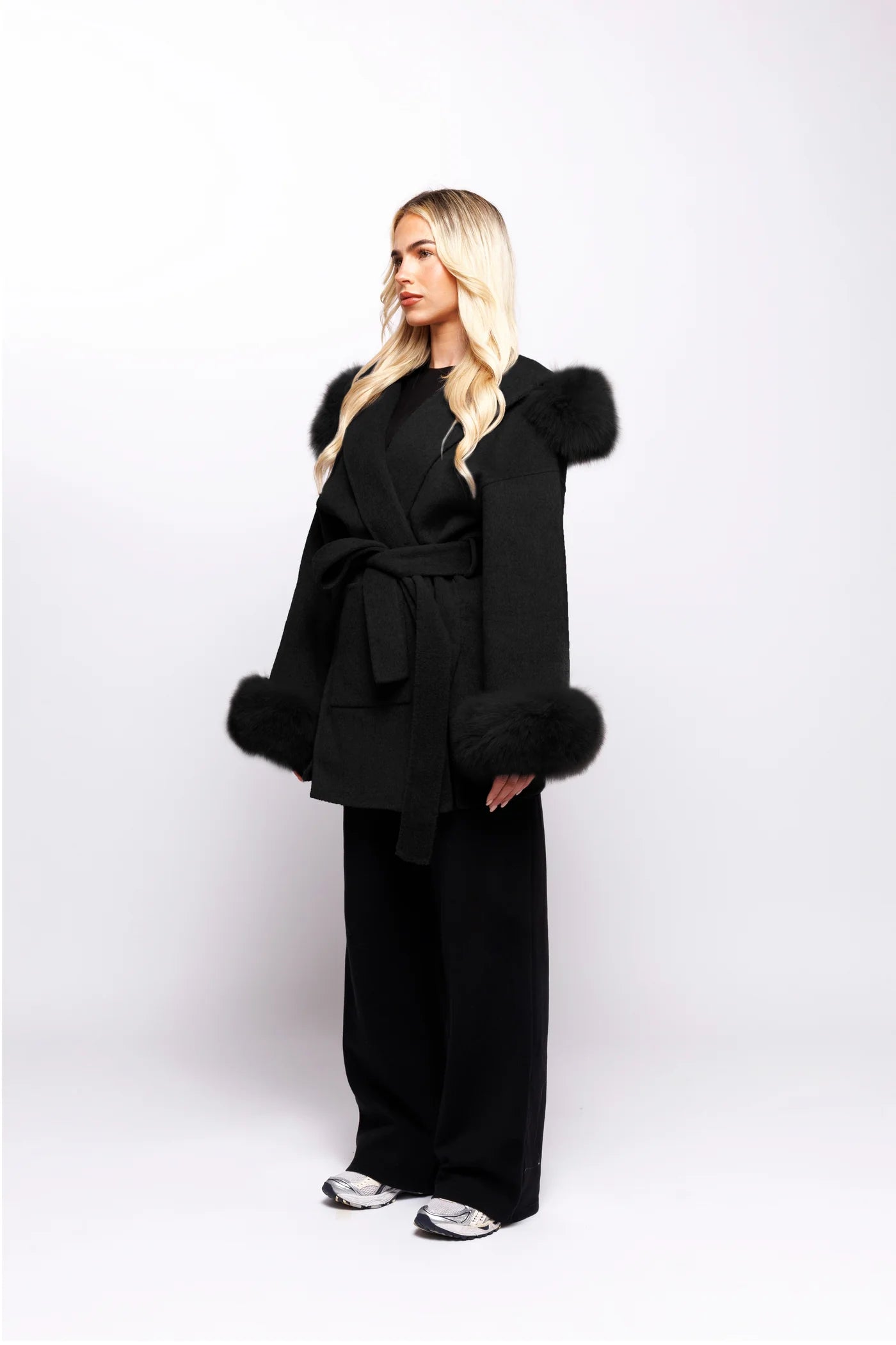 manteaux Noire Élégance