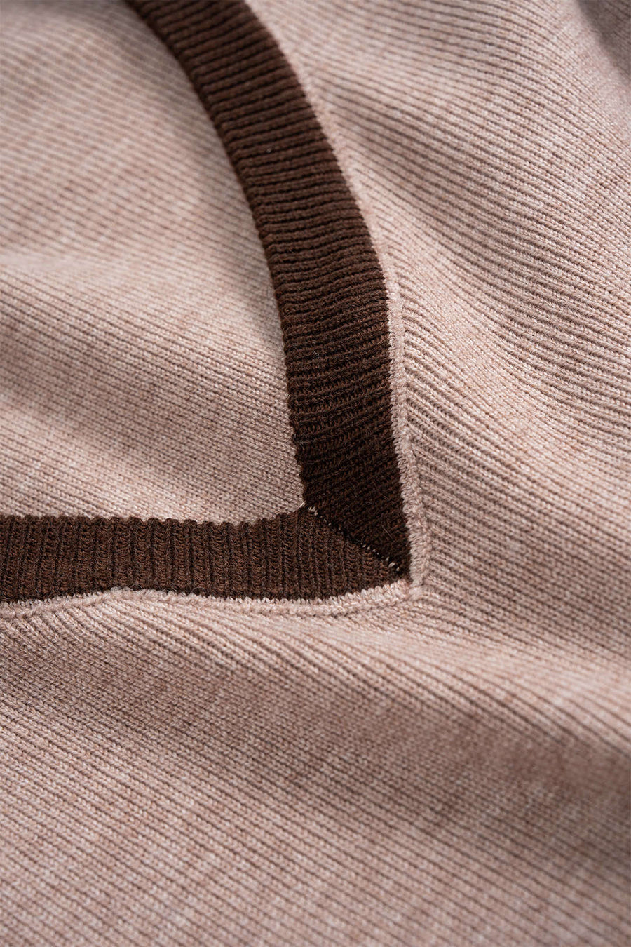 Ensemble Tricot Beige & Chocolat Élégance Décontractée