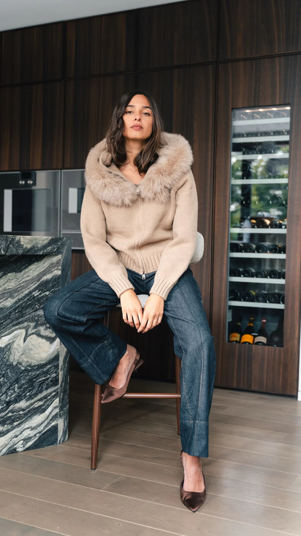 Cardigan Beige à Capuche Fourrure