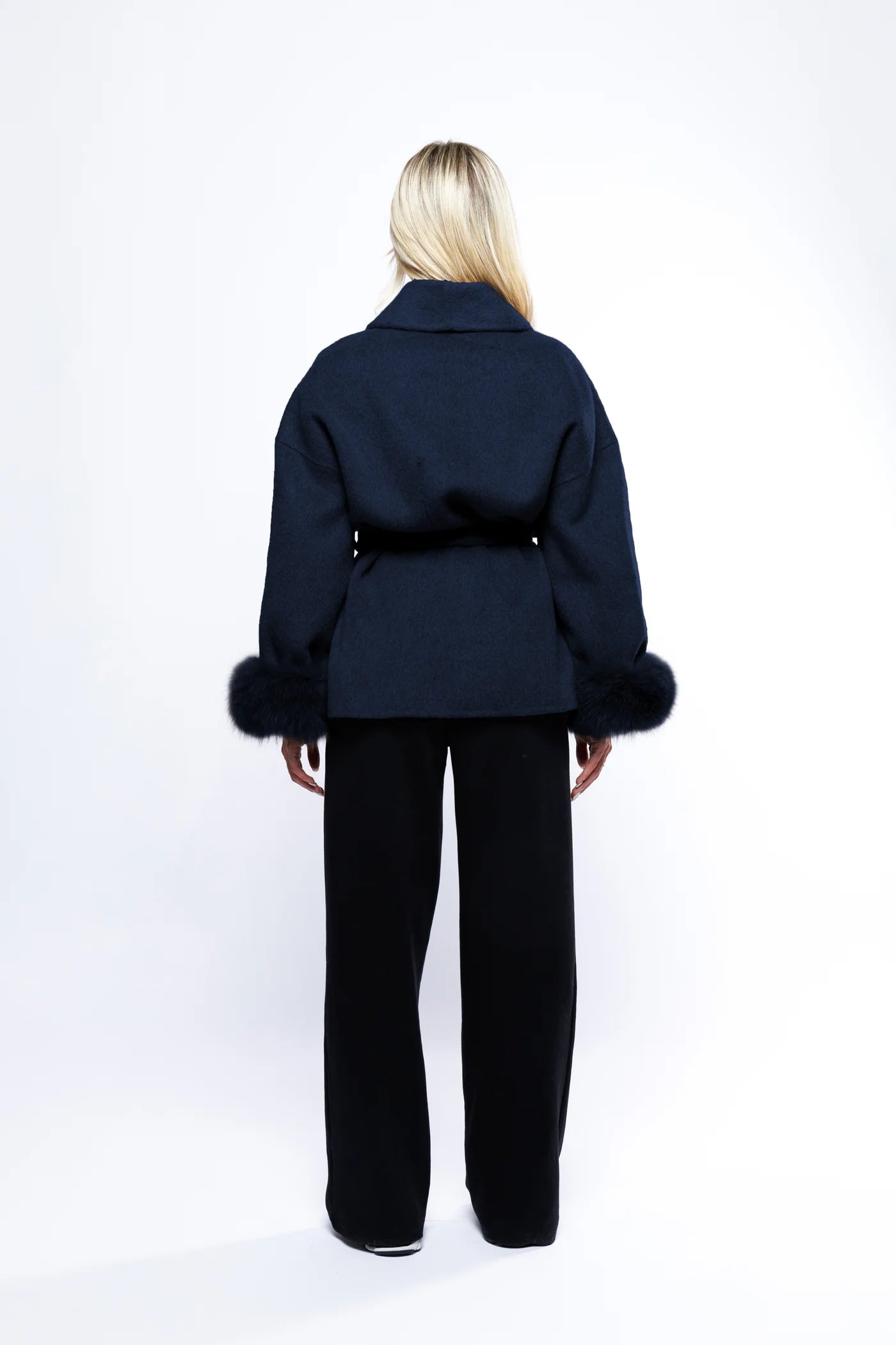 Manteau Bleu Nuit Élégance